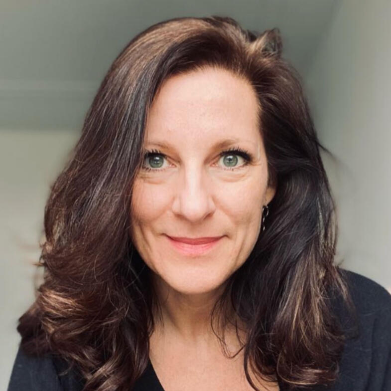 Raquel Devillé, thérapeute spécialiste en stress et trauma Audrey Thieffine, Ethe, Belgique